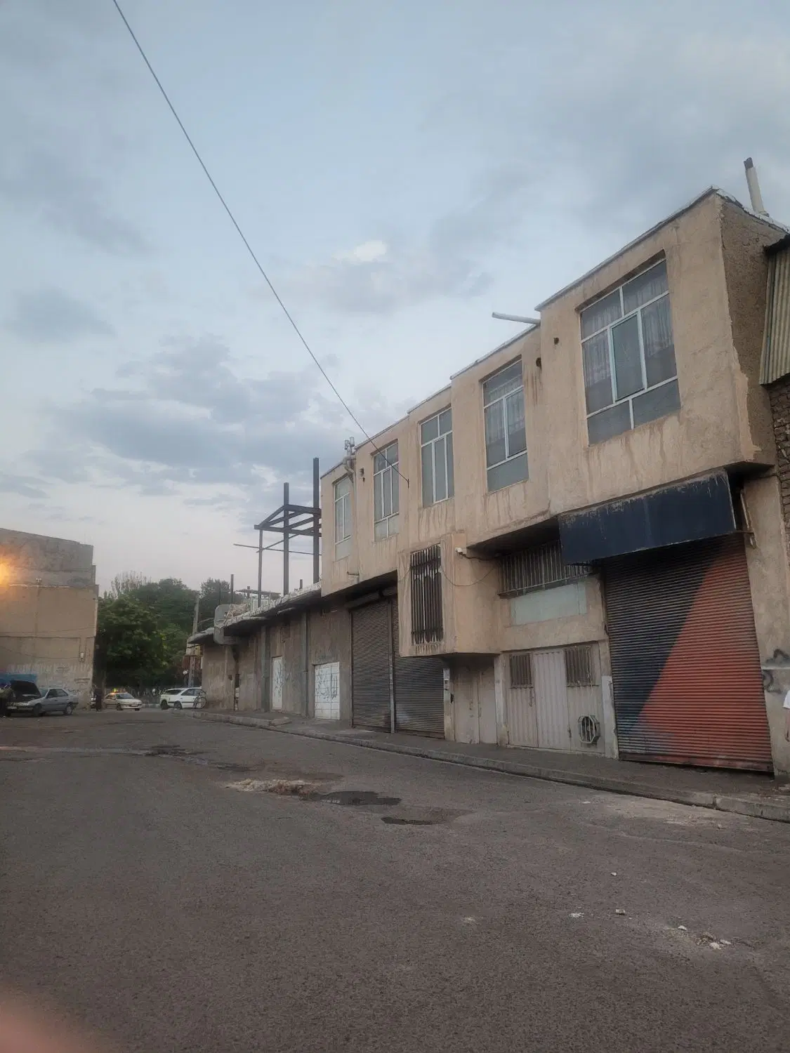 یک باب مغازه