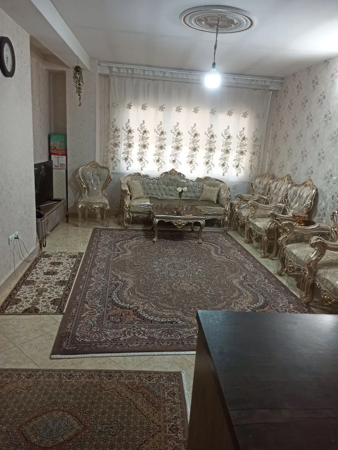 آپارتمان 80 متری دو خوابه