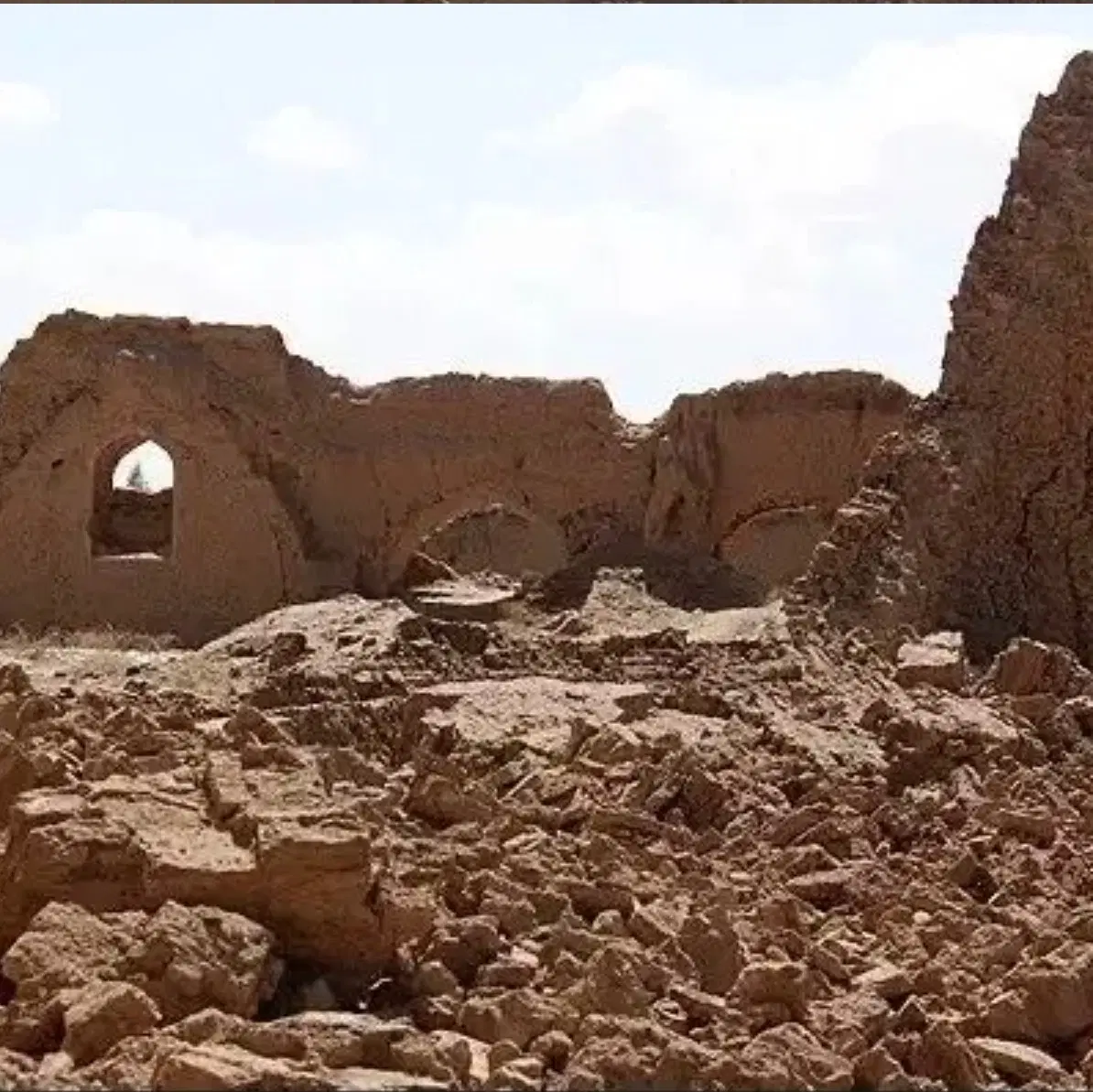 فروش ۴۱ قصب زمین سند تک‌برگ خرم اباد قدیم