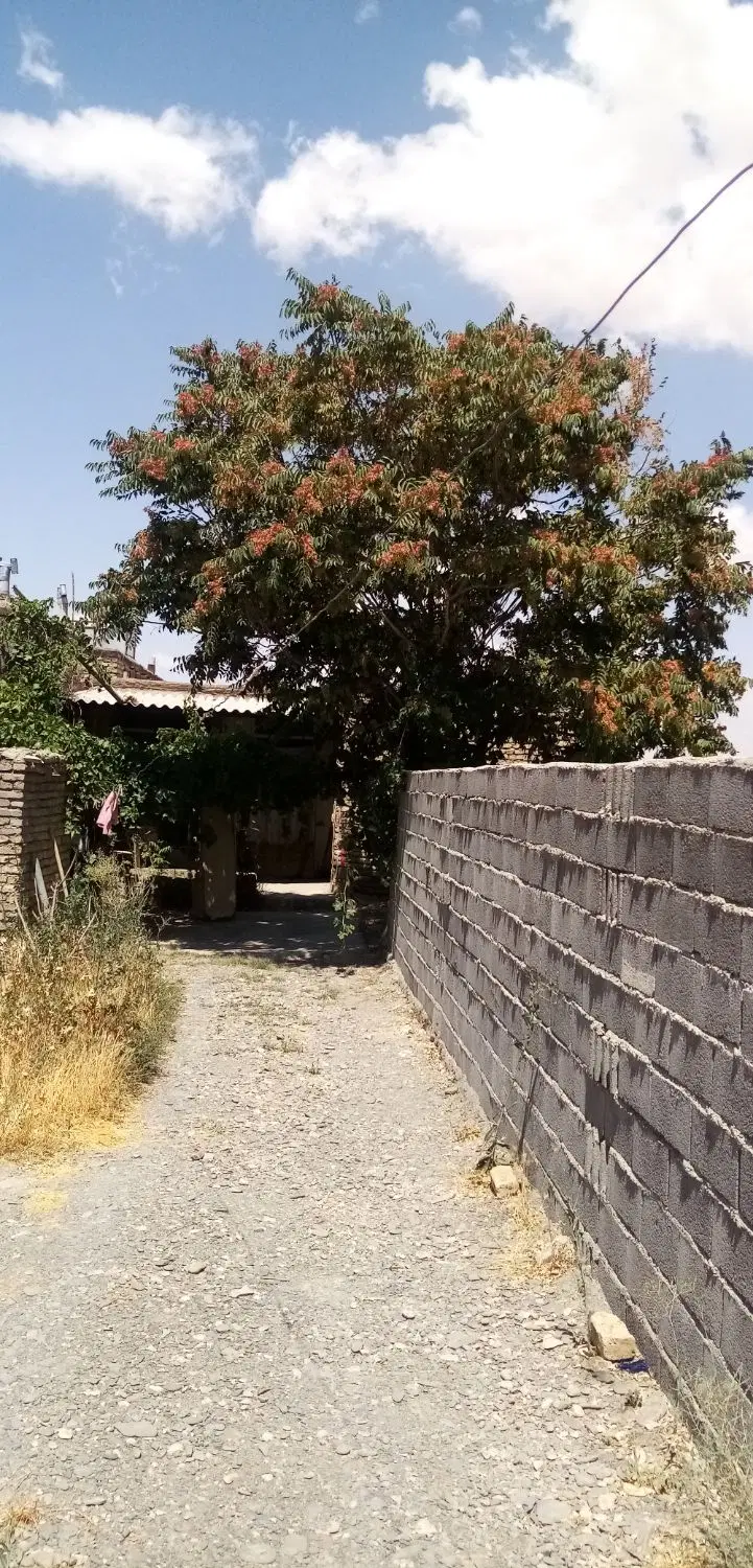 منزل مسکونی واقع در روستای گهوه