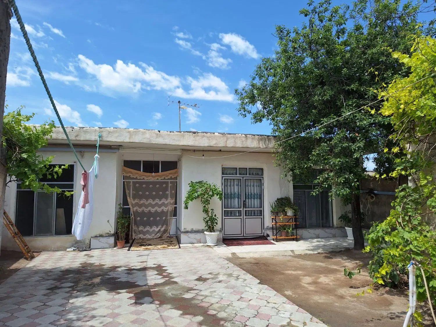 منزل مسکونی