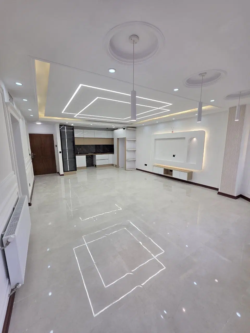 ۸۶متر_خوش نقشه_لوکس فول امکانات_سندتکبرگ