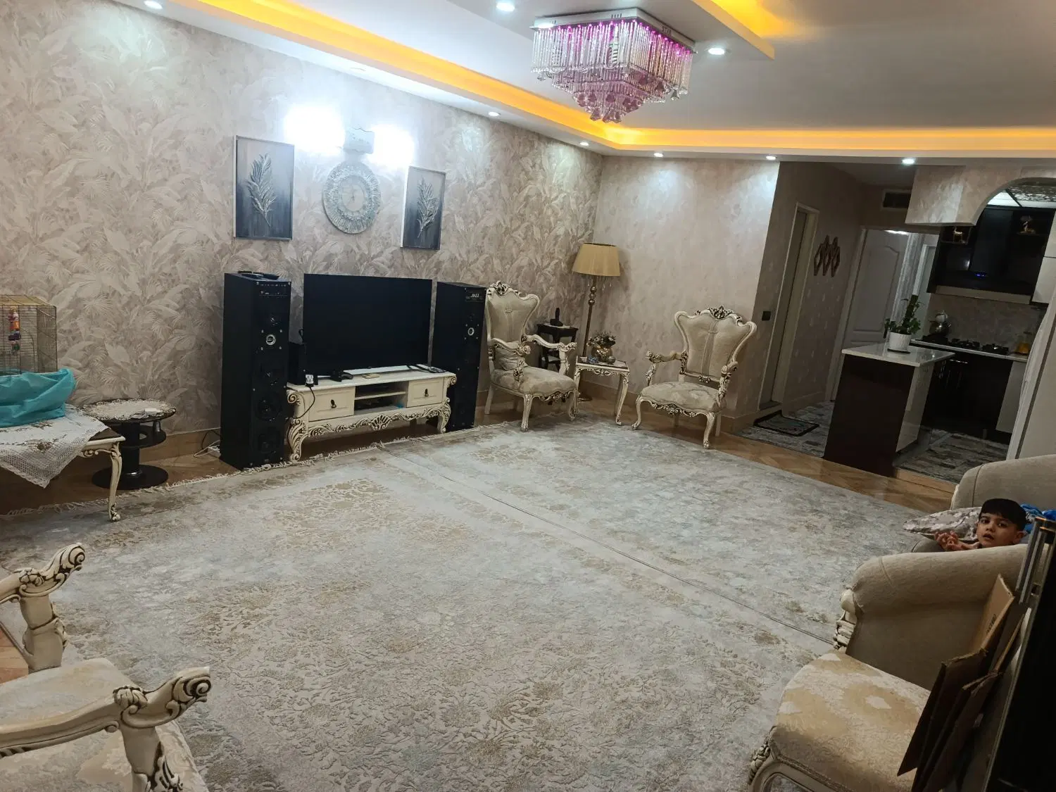 اپارتمان ۶۴ متری مهتاب