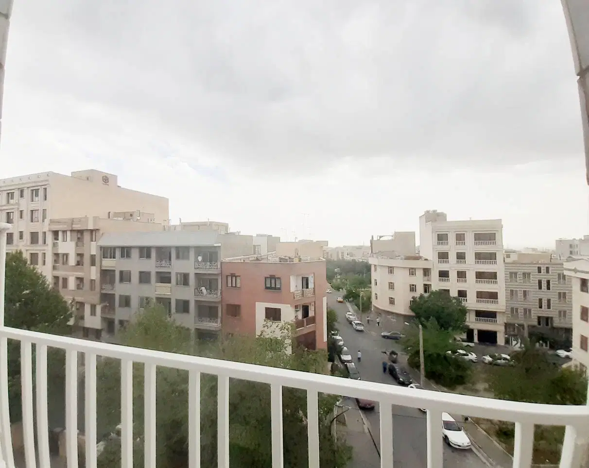 ۹۰متر۲خواب باکس طلایی پونک