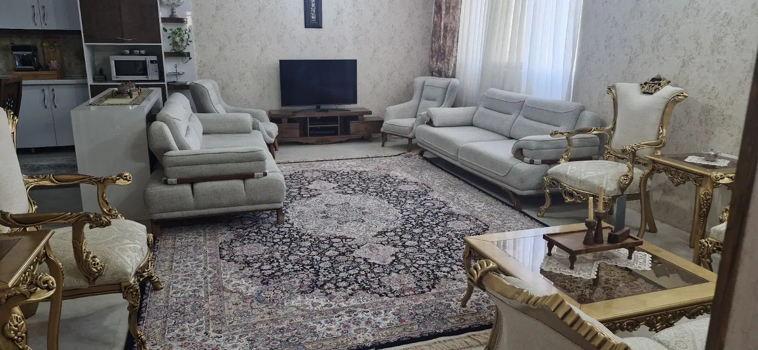 آپارتمان110 متری فول درحد صفر