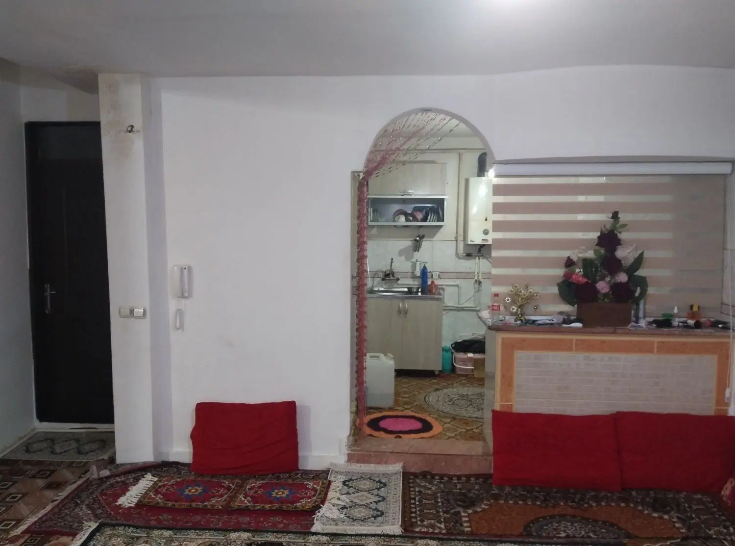 آپارتمان آخر عباسی
