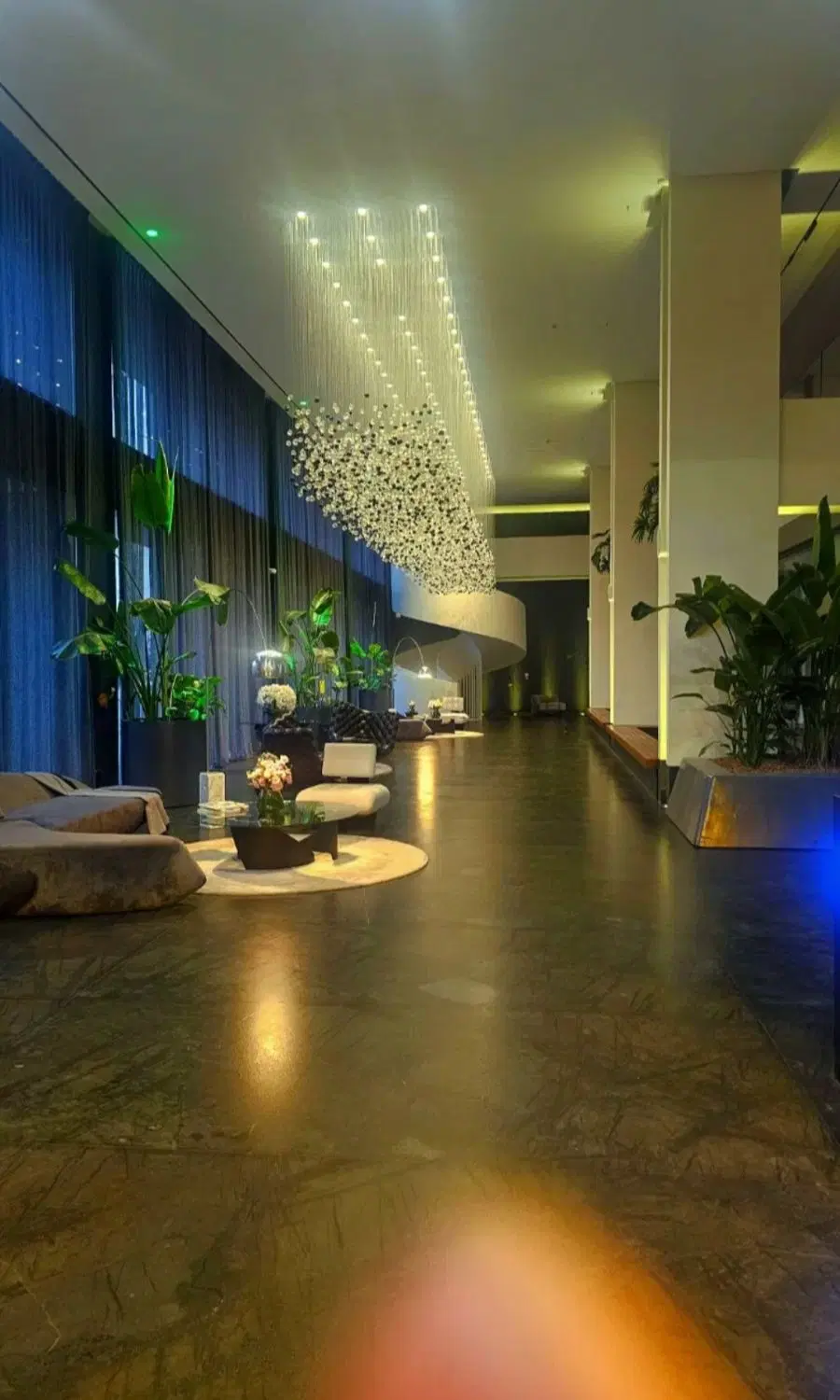 ۱۶۰ متر آپارتمان _ تکواحدی _صفر لوکس