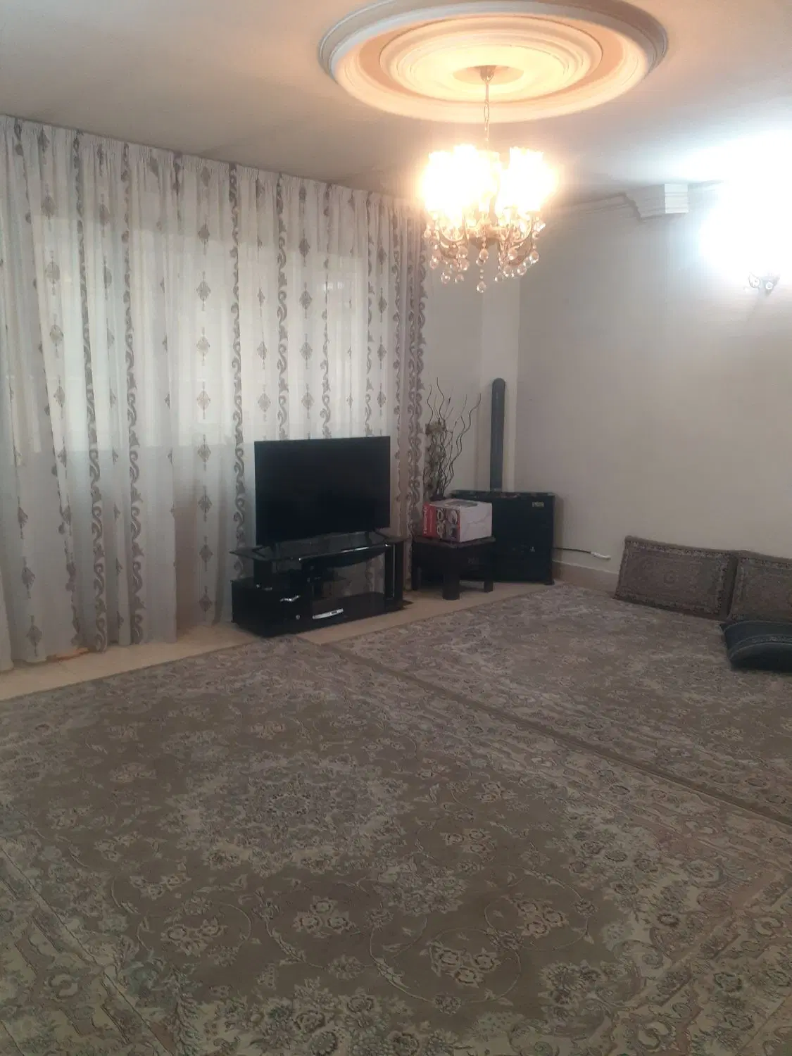 آپارتمان۹۷متری۲خوابه سنددارایثارگران