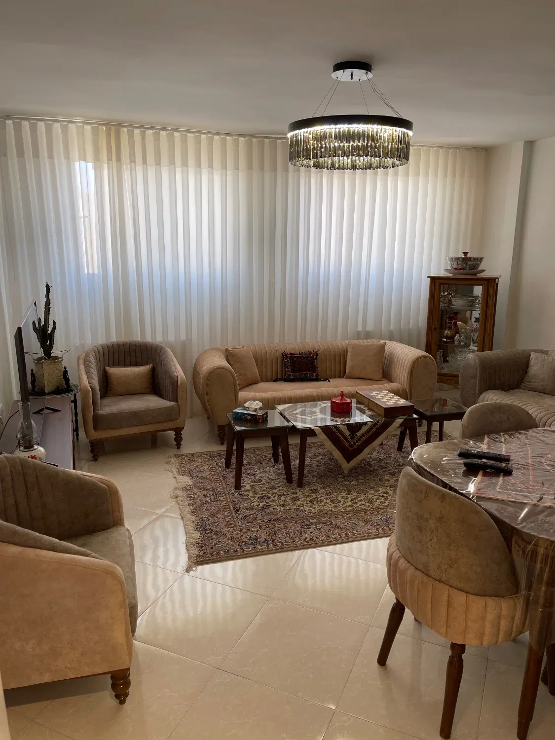 آپارتمان شیک شهر مجلسی مبارکه