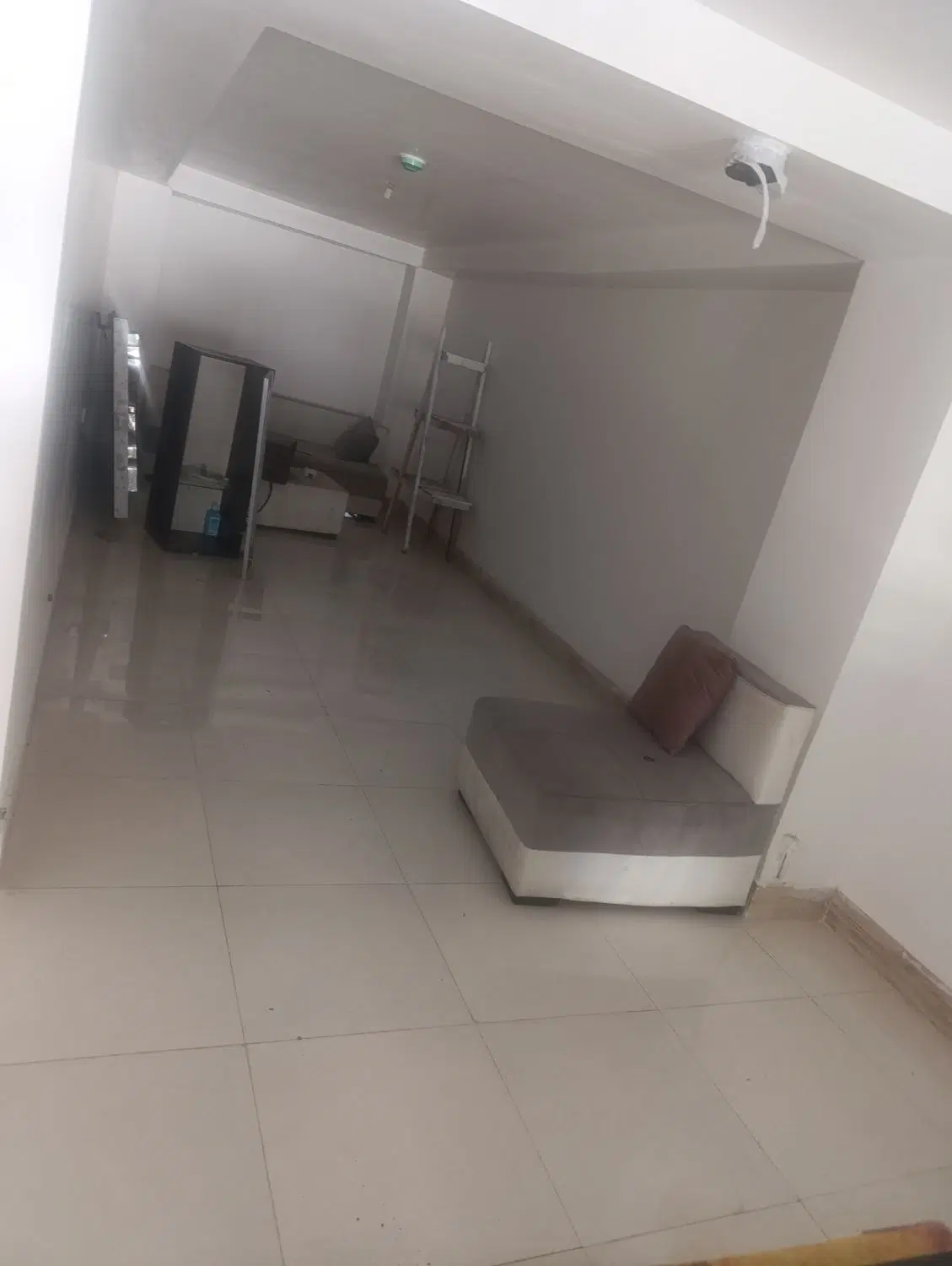 طبق دوم سالن زیبایی برا خیاطی