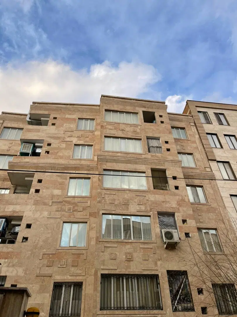 آپارتمان۹۰متری‌پارکینگ‌اختصاصی