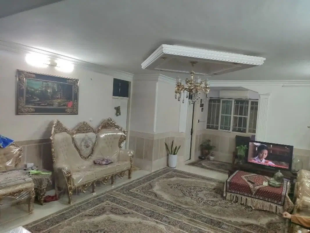 75متری نور
