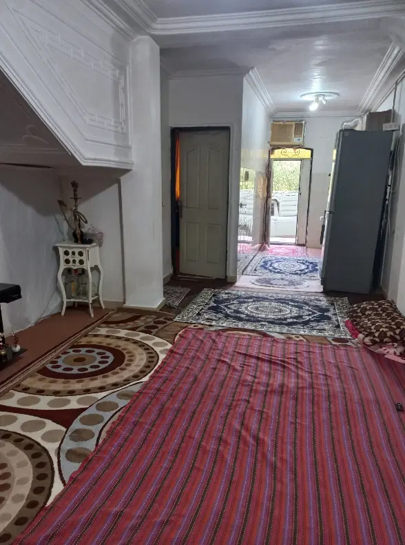 ۷۰ متر نورگیر با ورودی مستقل و حیاط