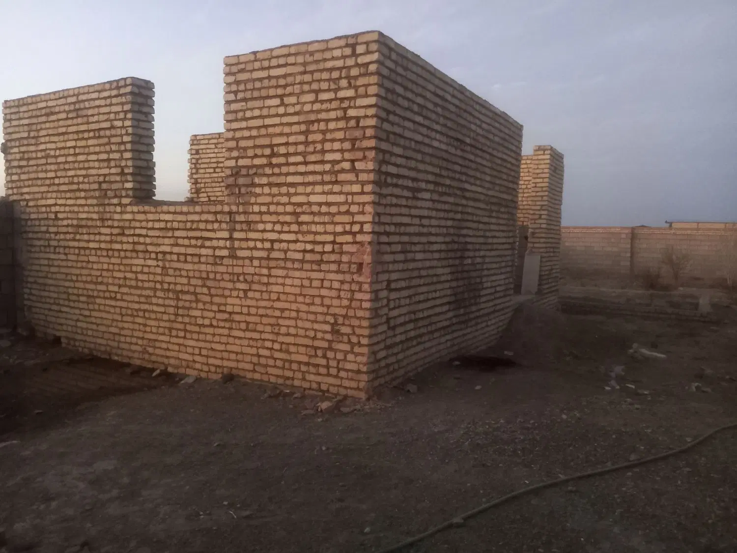 سوله نیمه ساز
