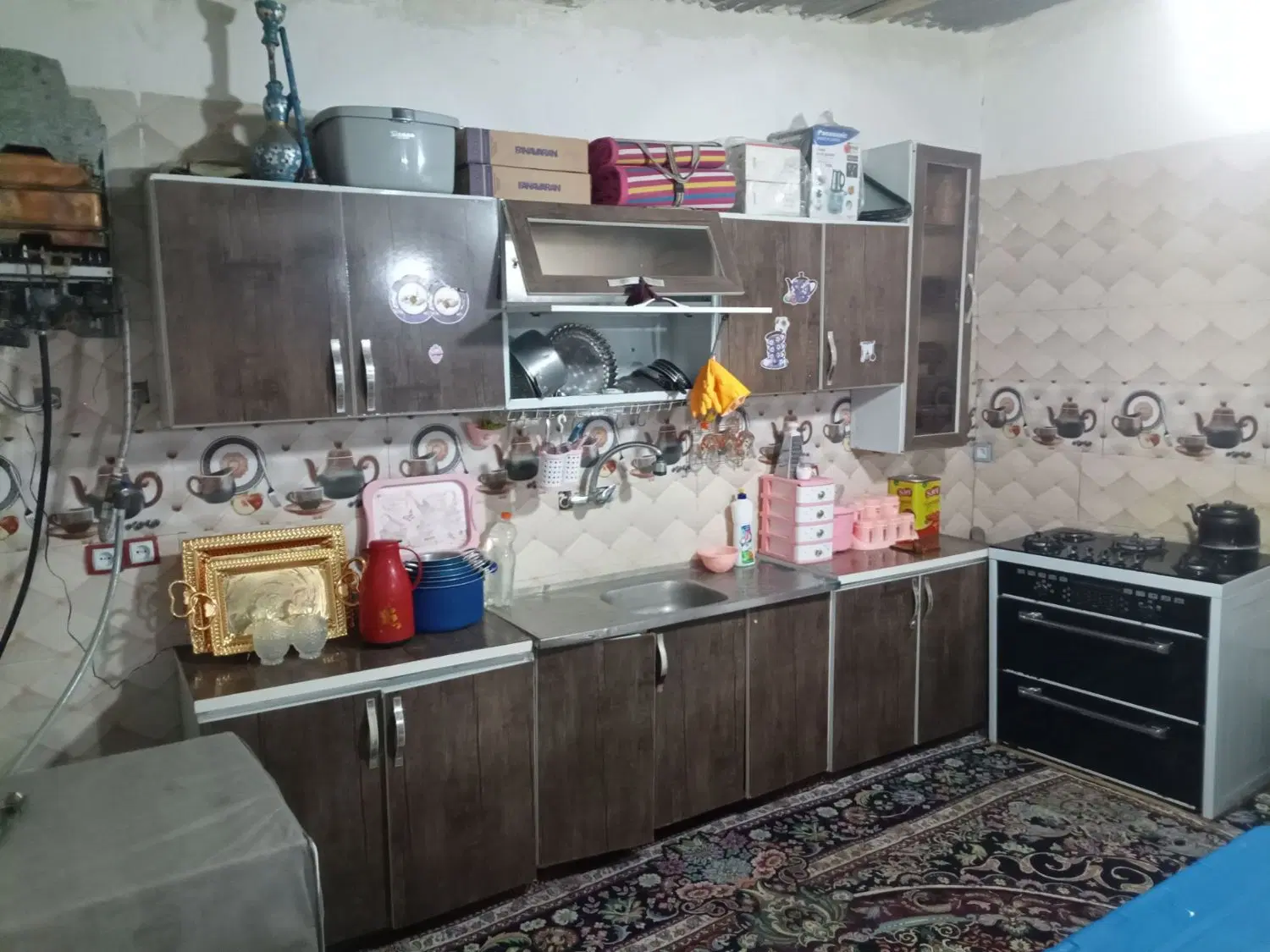 خونه همت آباد شهرک پرسپولیس داخل کوچه پاسگاه