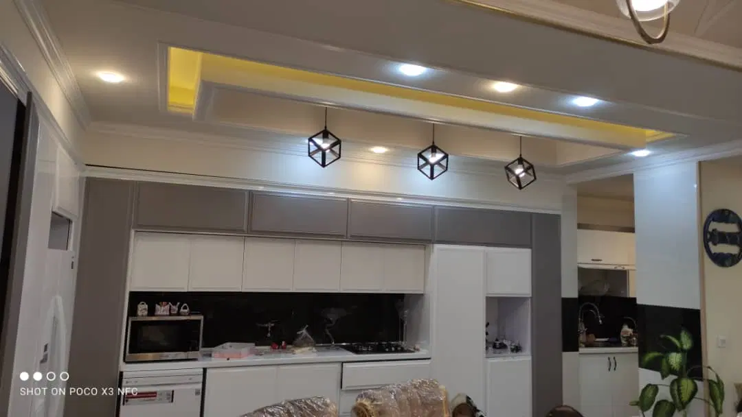 ۱۶۰ متری لوکس خیابان حر
