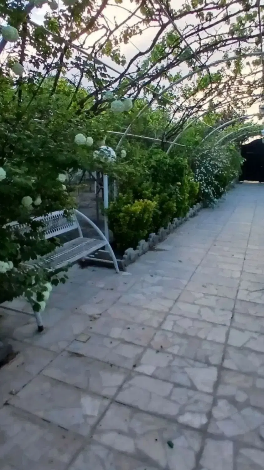 ویلایی300 متر 12حاشیه
