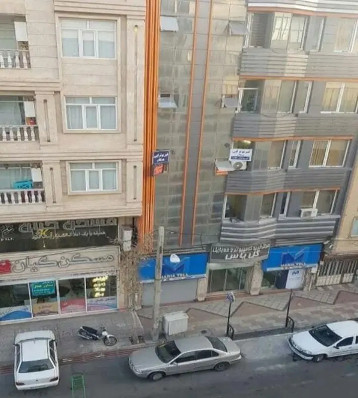 ۴۰ متر اداری_ رو به نما_ تابلو خور_تخلیه