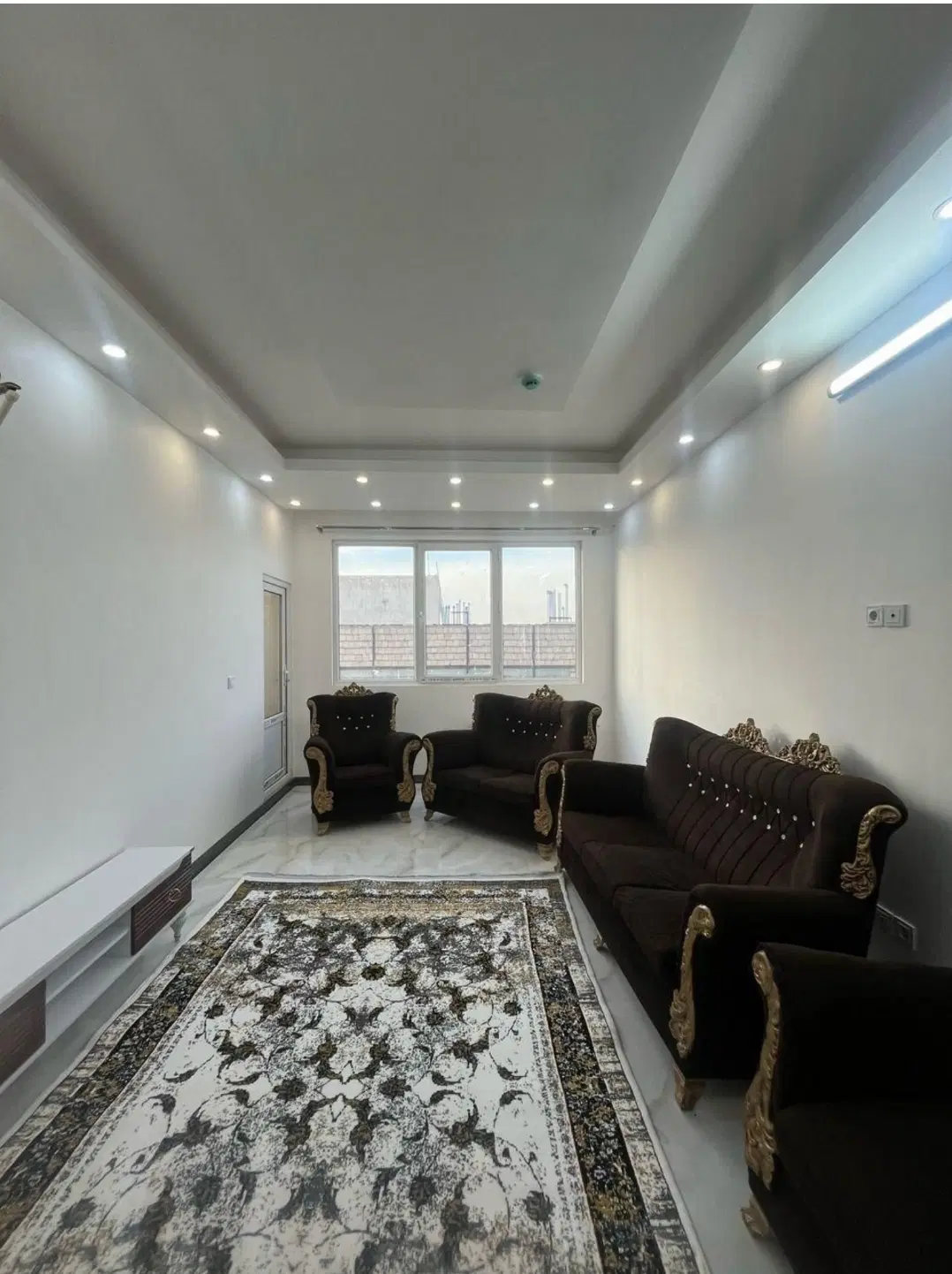اجاره آپارتمان واحد خانه در جمهوری