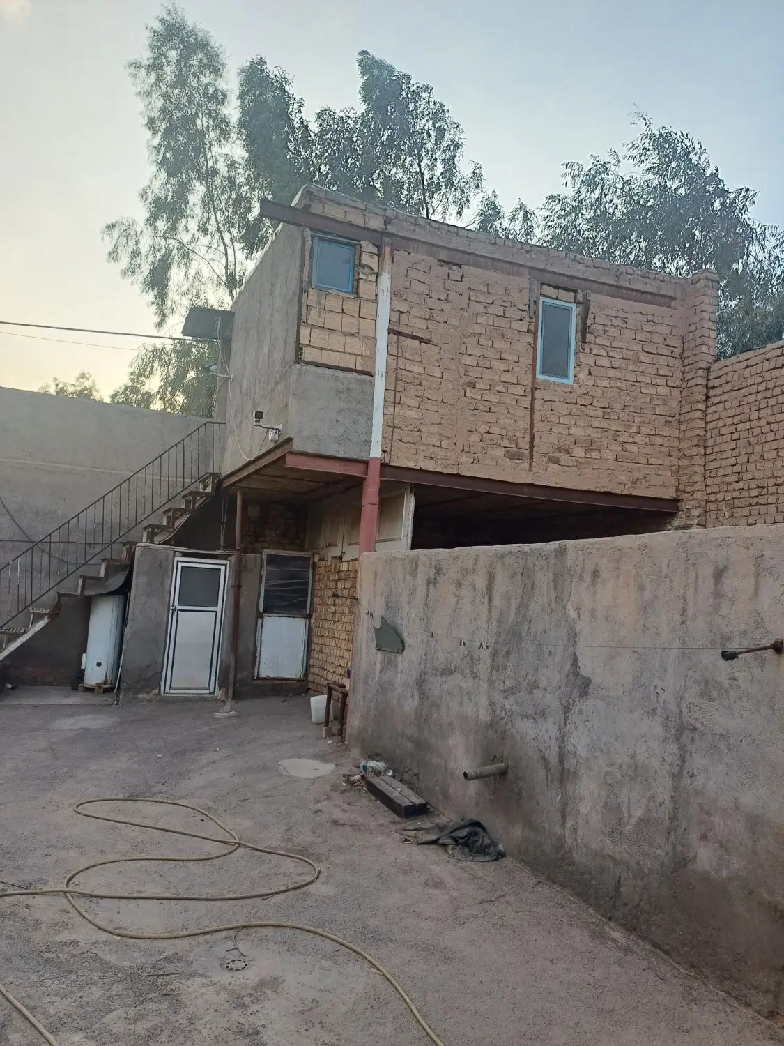 انبار یا کارگاه