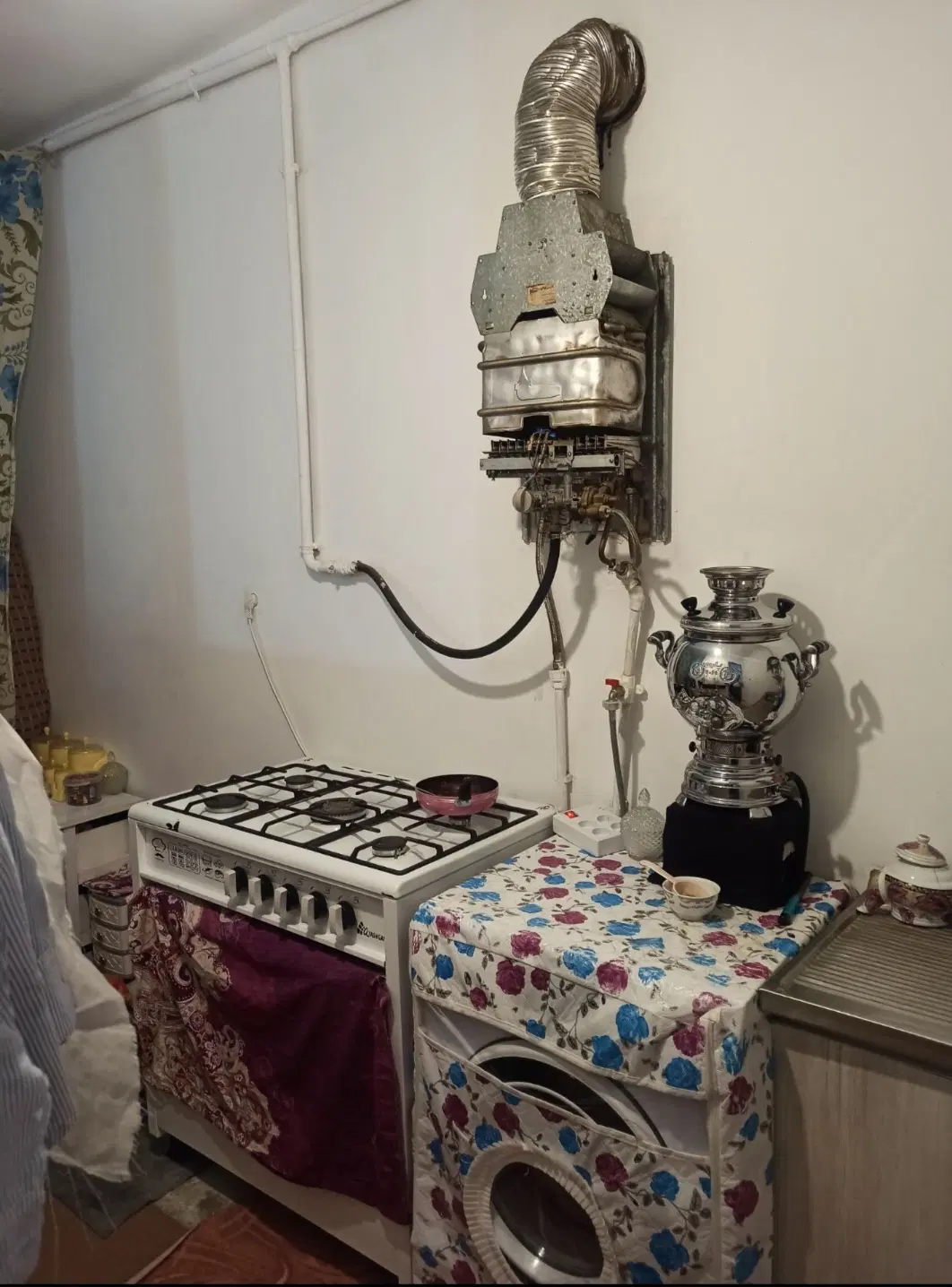 یک باب حیاط دربست 51 متر مربع