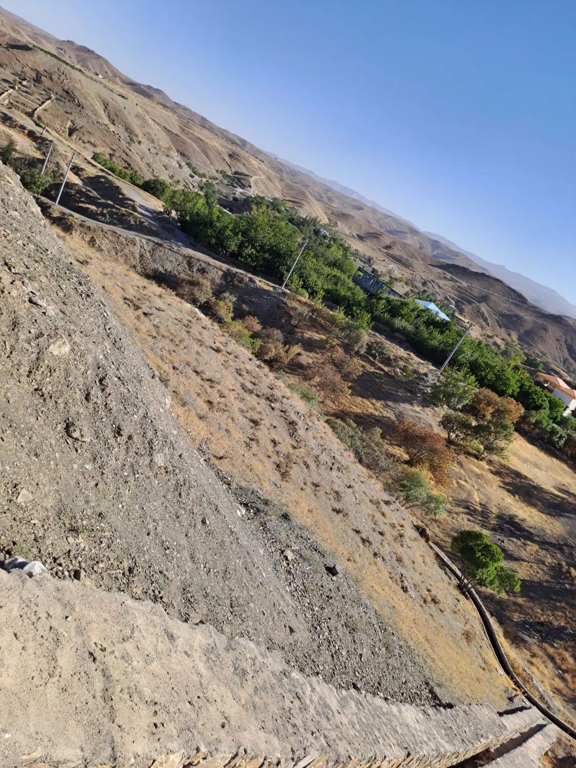 ۲۰۰ متر زمین در طرقبه یاسر ناصر
