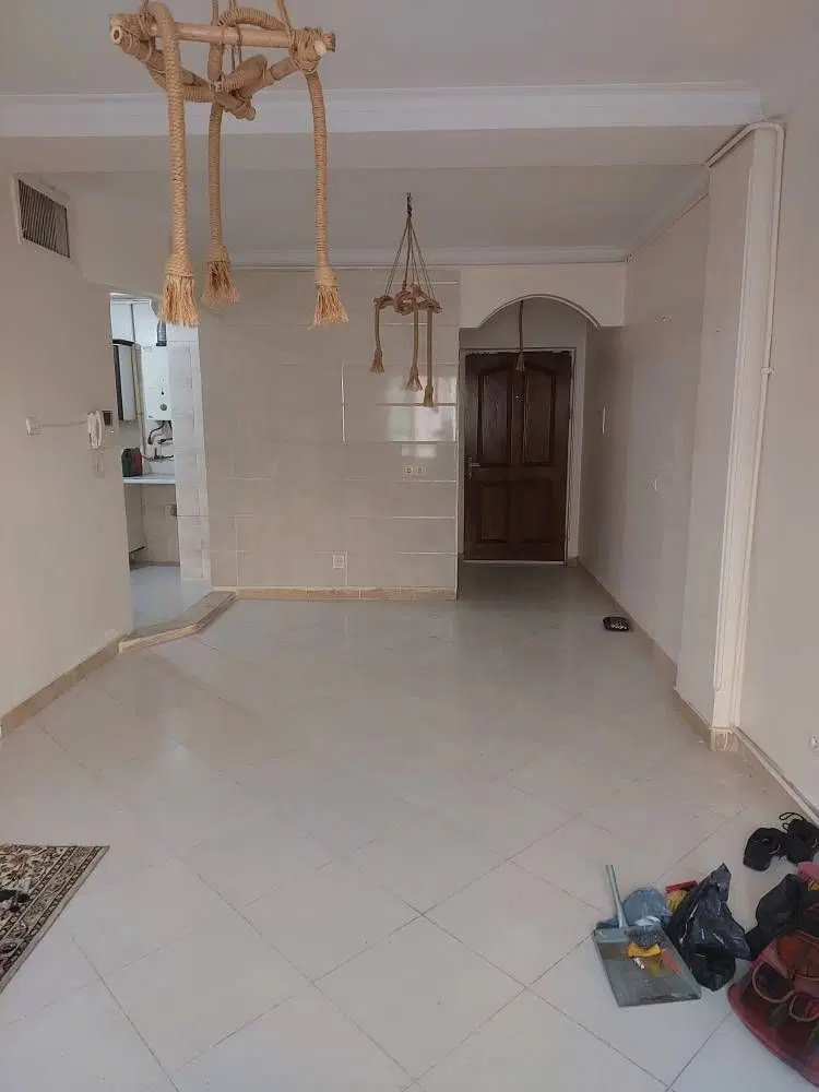 فاز 2 پرند همکف بر خیابان نور