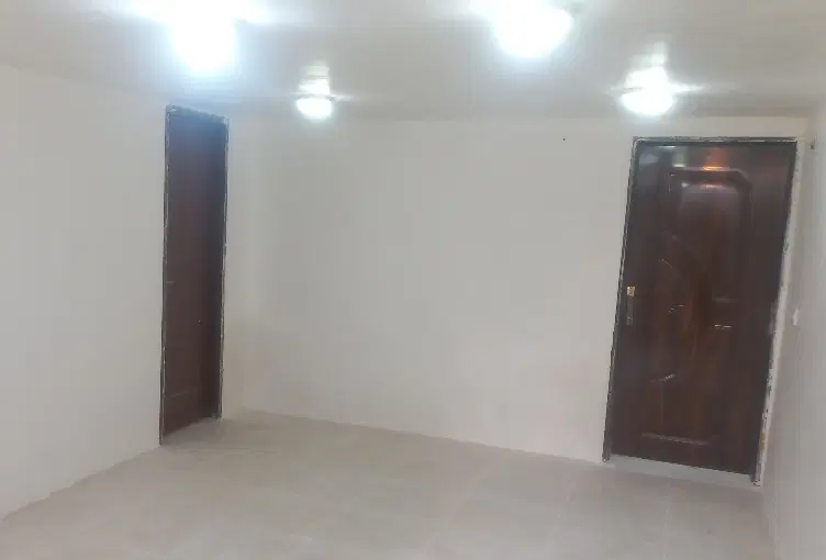 زیر زمین ۸۰ متری نزدیک چهارراه فرهنگ