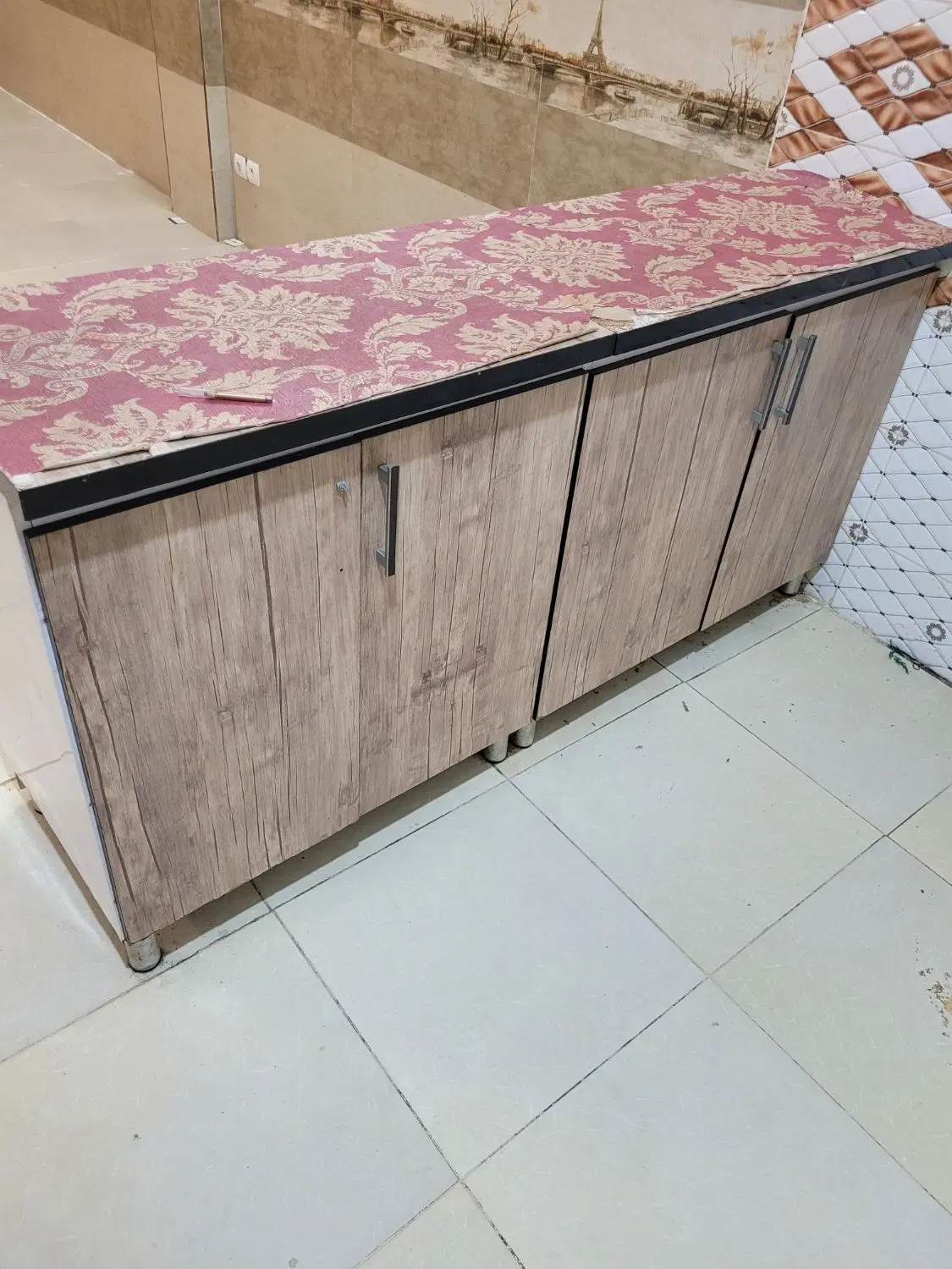 رهن زیر زمین ۷۰ متری شیک نزدیک حرم