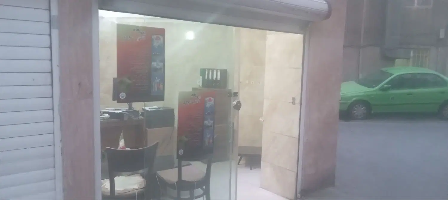 مغازه فروشی ۱۲متر ملکیت