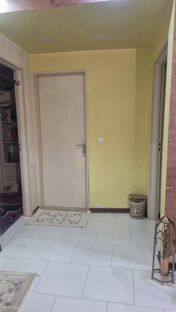 آپارتمان۸۵ متر دو خواب تک واحدی