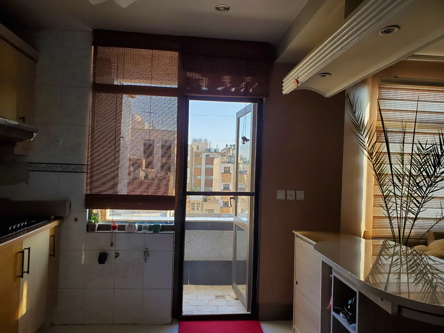 فروش آپارتمان ۷۰ متری بر خیابان بیسیم غربی
