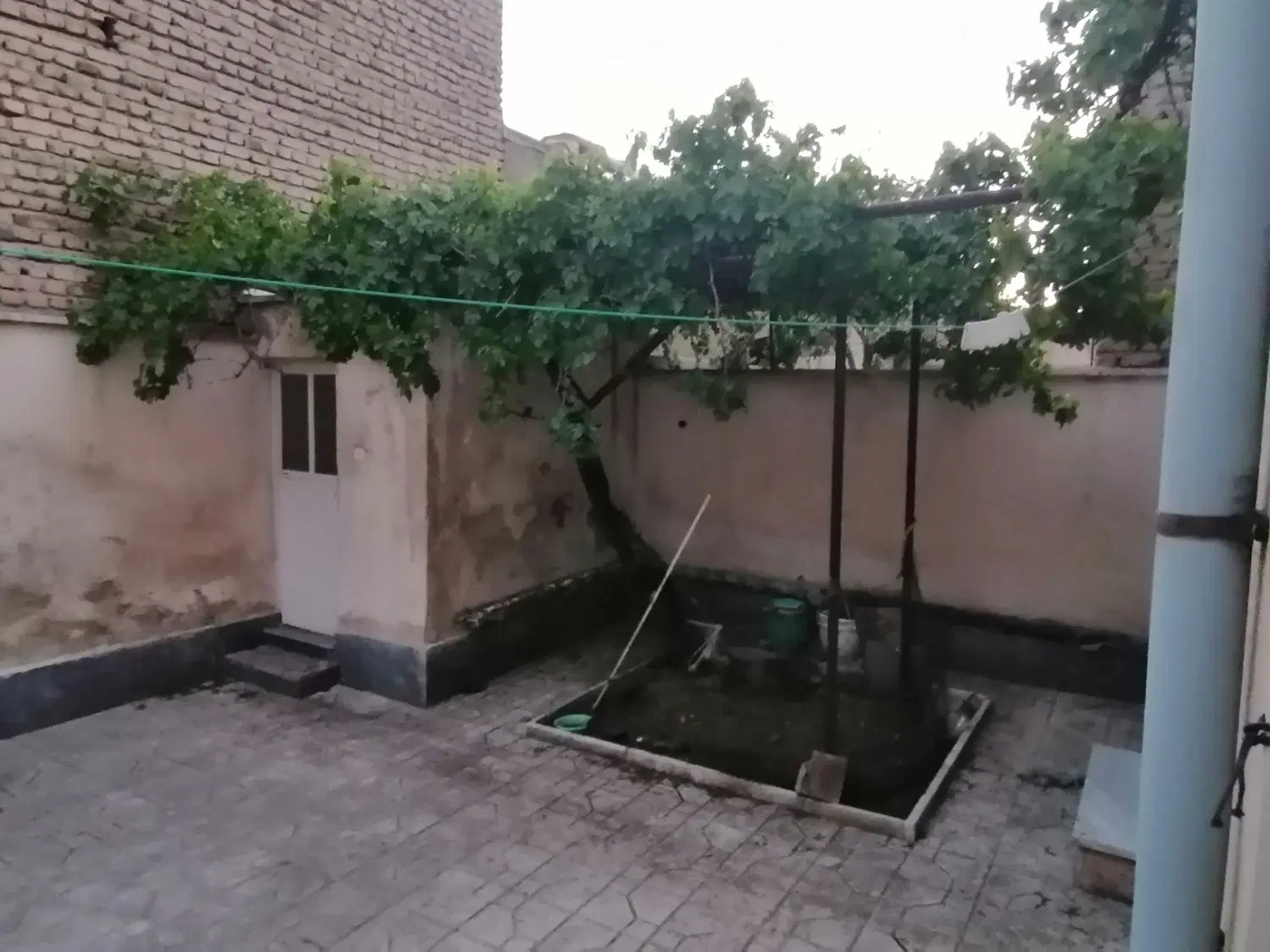 ۱۴۹ متر خانه ویلایی بازسازی شده
