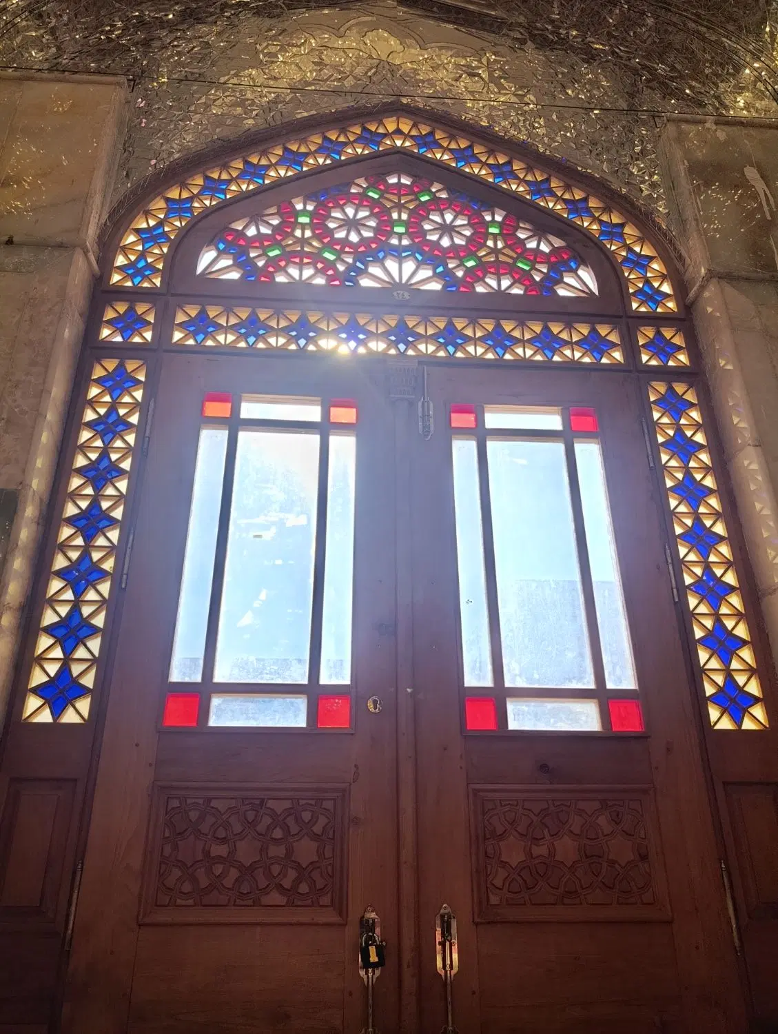 مغازه تجاری