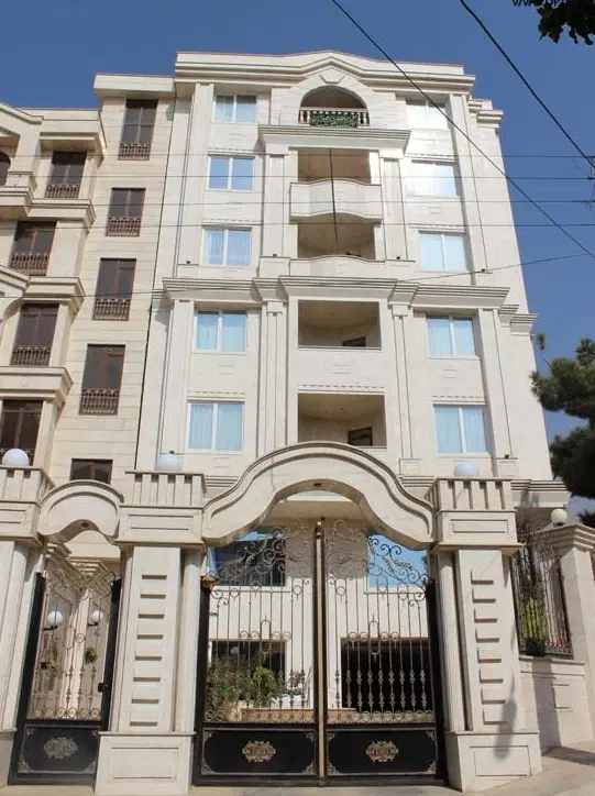 اسدآبادی سه طبقه تجاری مسکونی