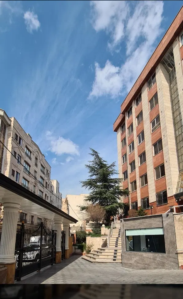 ۹۰ متر دو خوابه دیباجی جنوبی