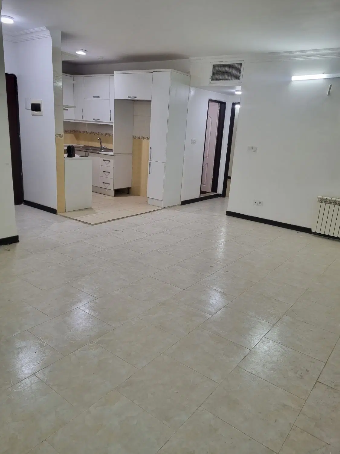 حافظ 8 رهن کامل فول امکانات