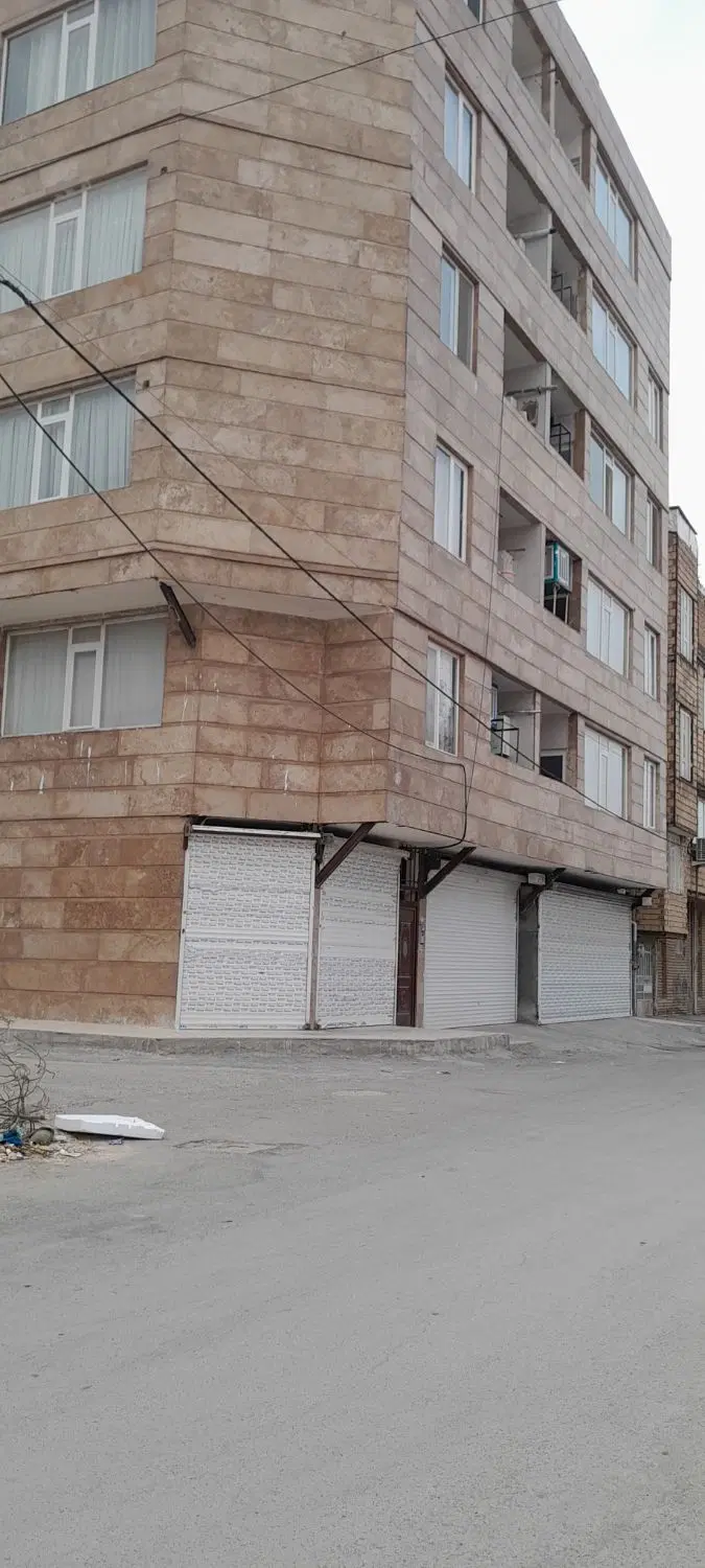 مغازه ظفر ایستگاه ۳ متراژ ۲۲ متر