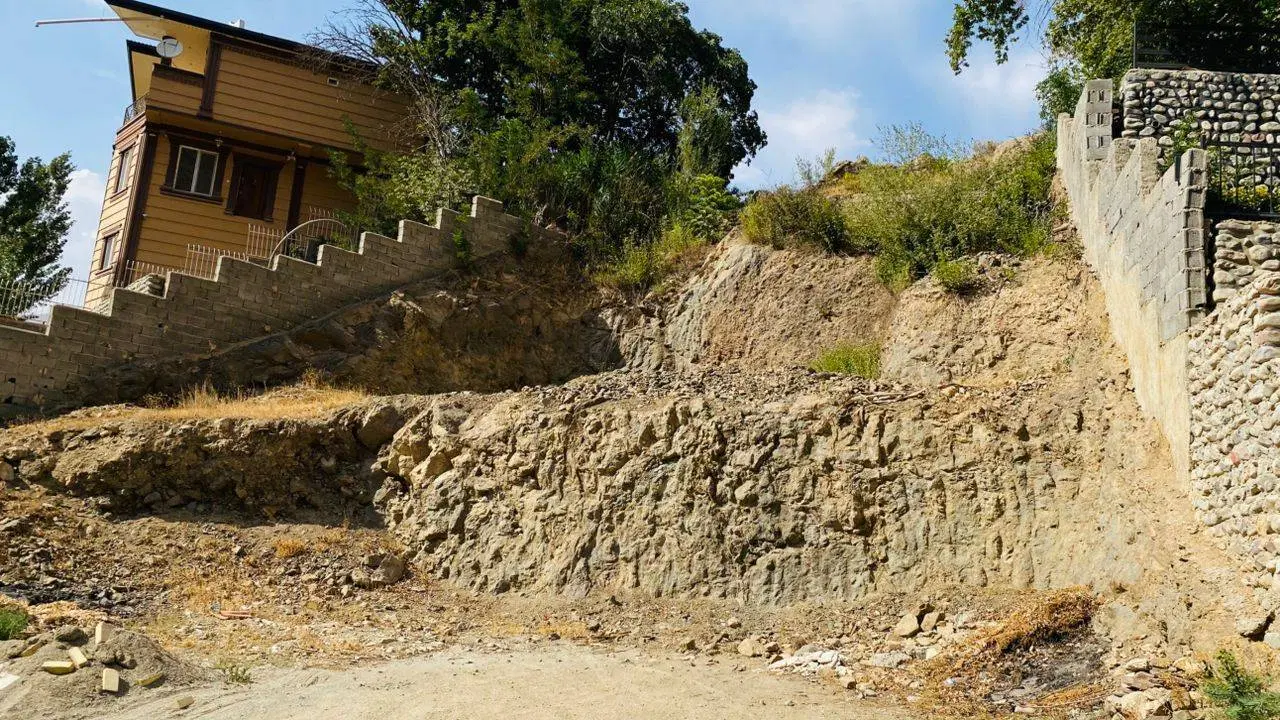 زمین فروشی آغشت کردان بالا بی واسطه