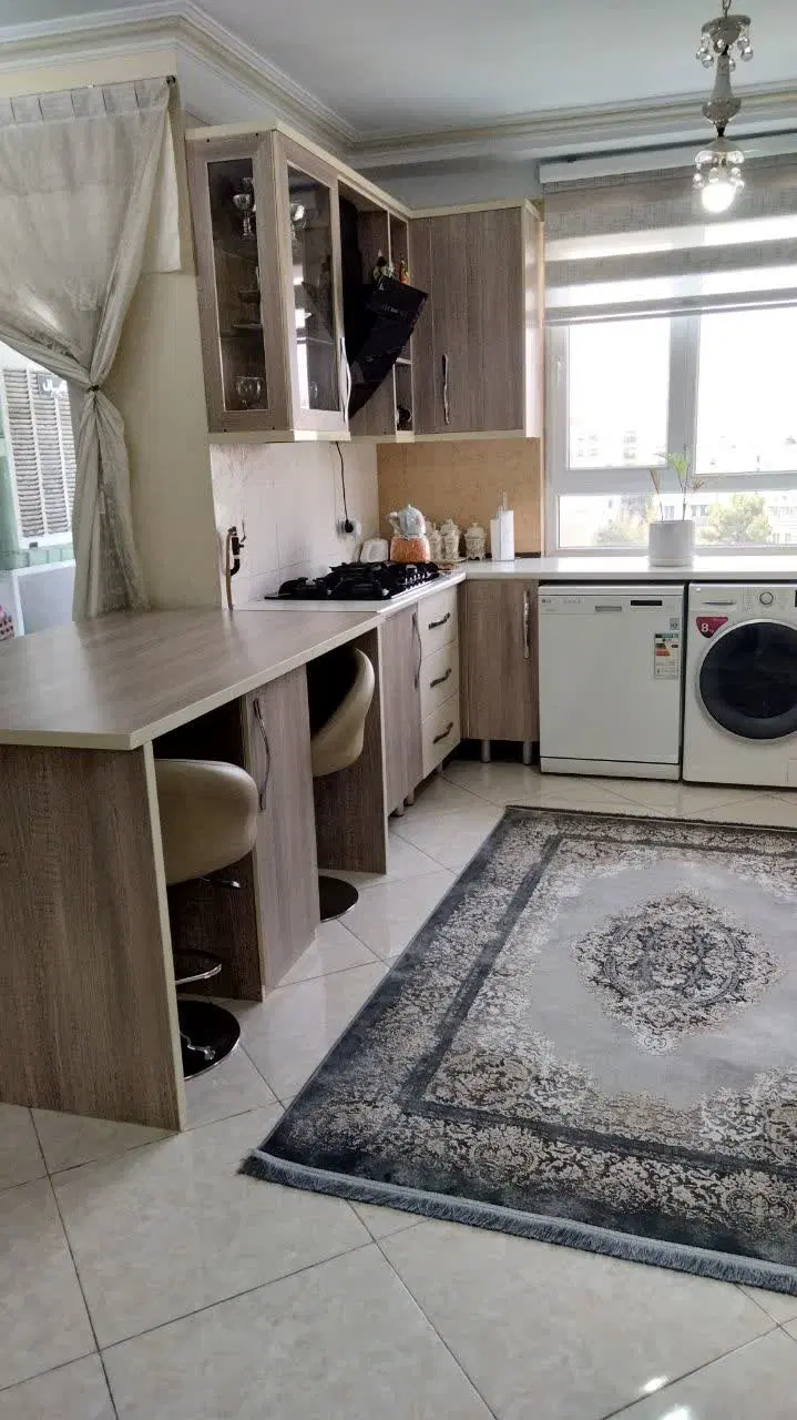 فروش آپارتمان ۶۷متری با آسانسور محدوده زاهدی