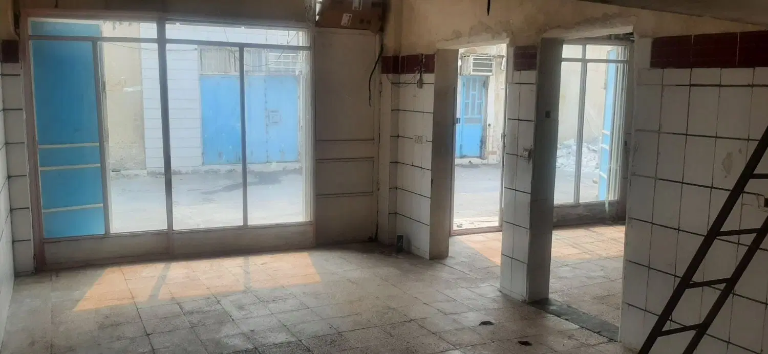 رهن واجاره دوباب مغازه