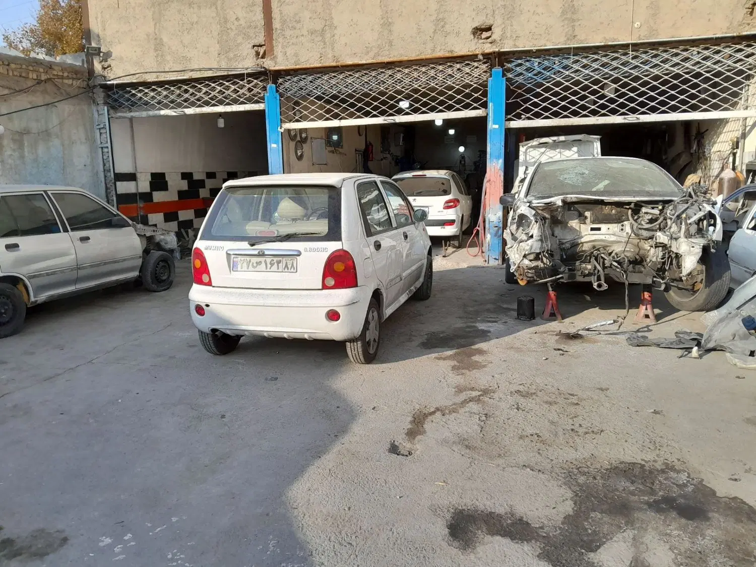 اجاره مغازه بر بهشتی داخل گاراژ