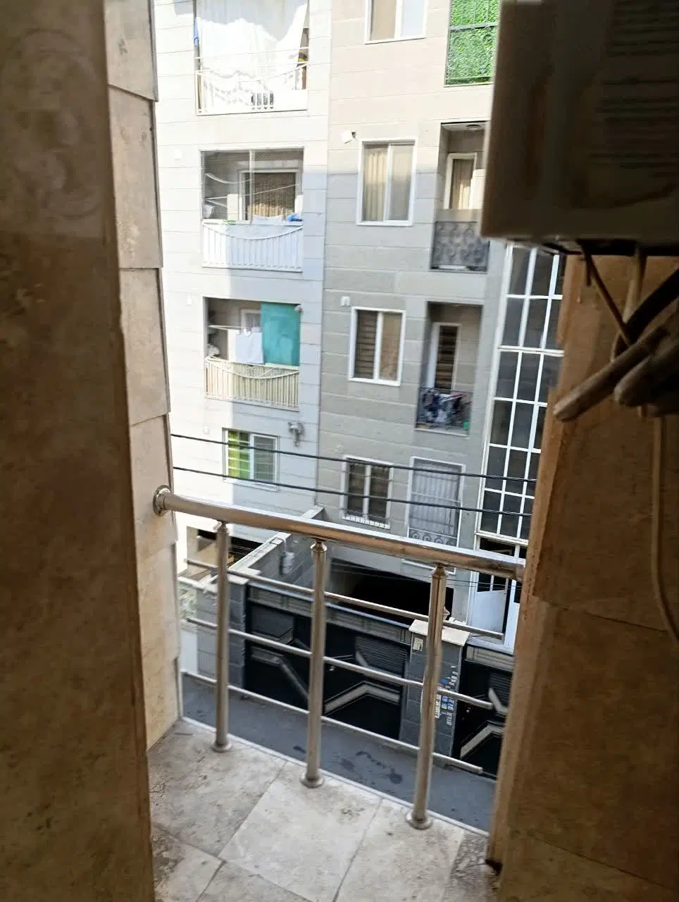 همخونه خانوم
