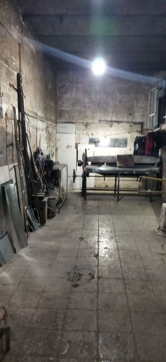 مغازه تجاری