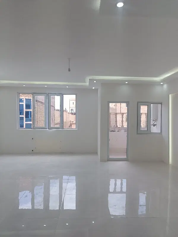 اپارتمان دوخواب ۱۱۰ متری پارکینگ اسانسور
