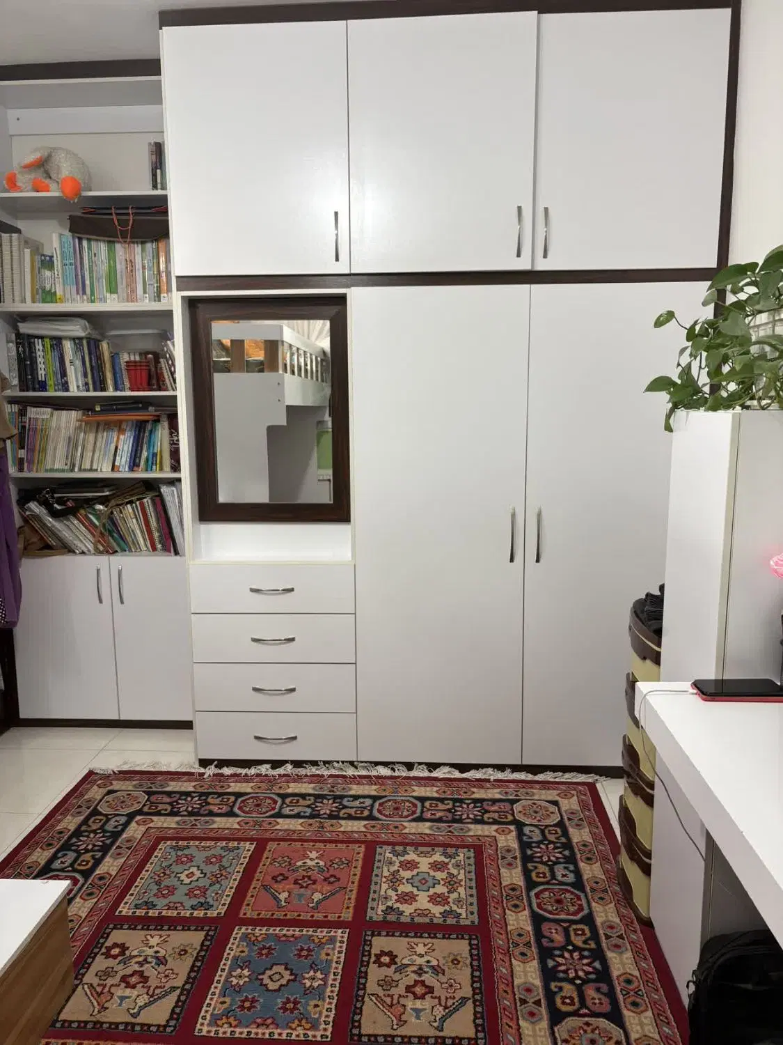 یک واحد آپارتمان مسکونی