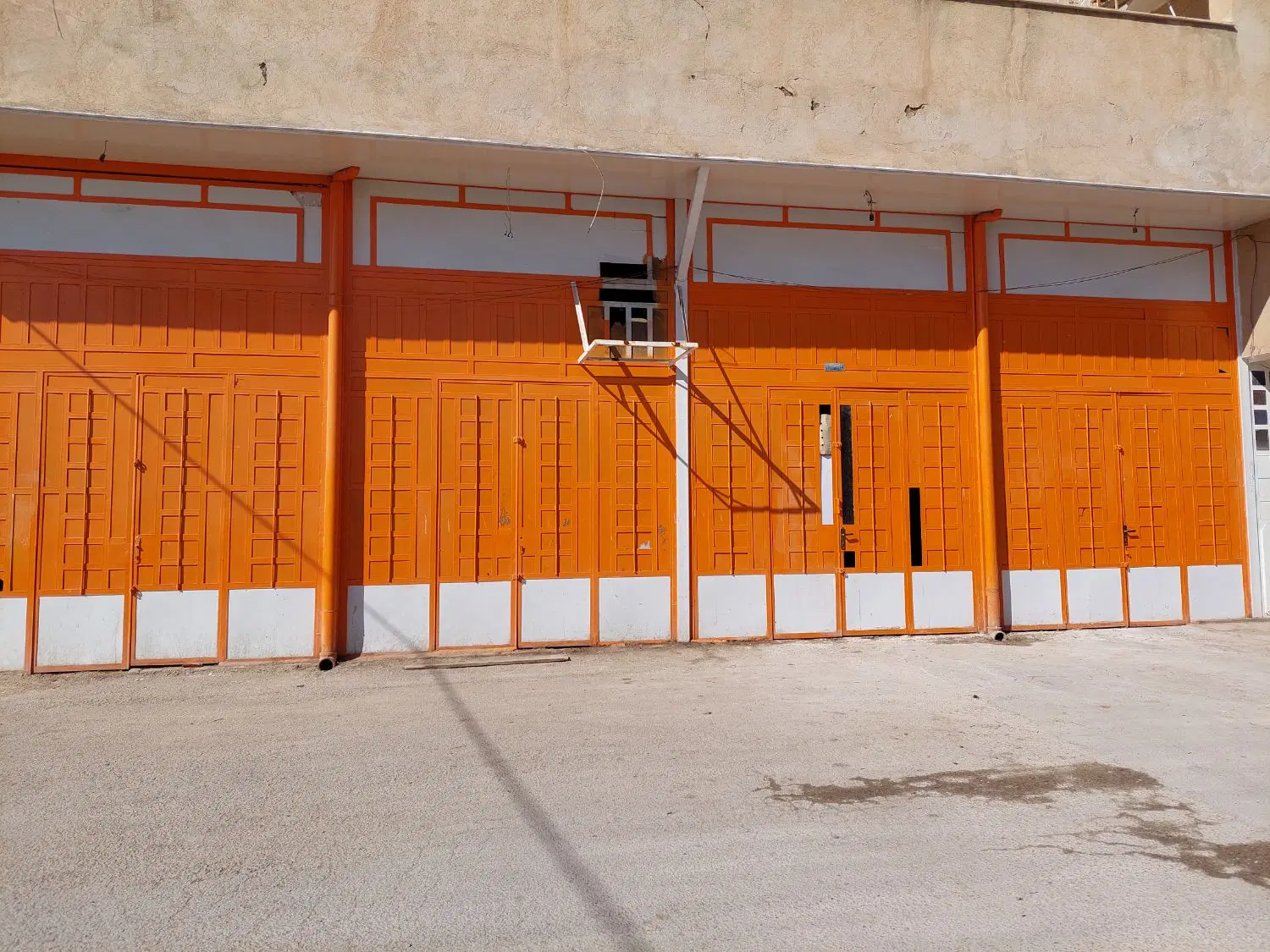 اجاره مغازه ۲۰۰متری وزیر آباد
