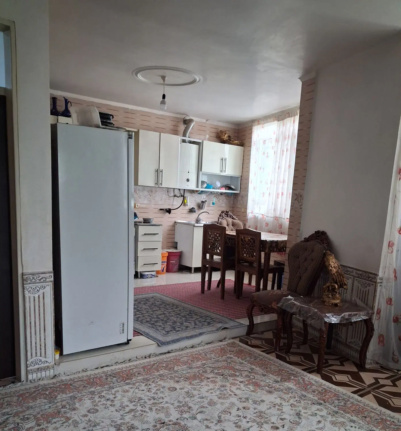 اجاره مسکونی گلدشت غربی زیرزمین