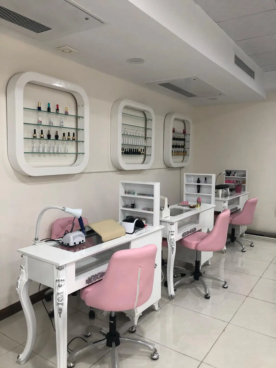 اجاره میز ناخن و تخت مژه با قیمت باور نکردنی