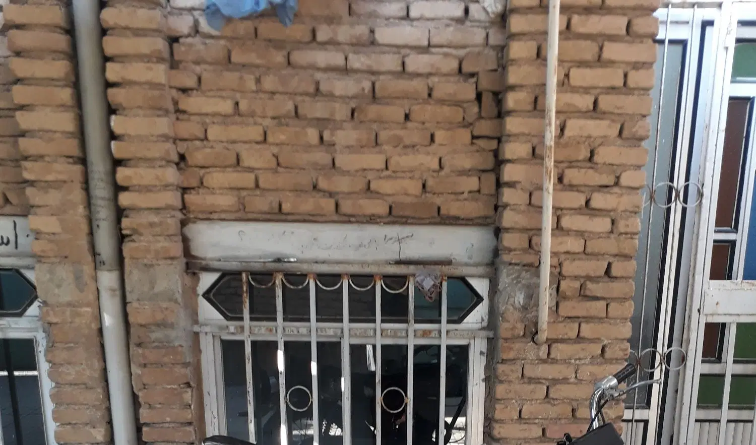 فروش خانه شهرک بعثت فاز ۲ خیابان سعدی پلاک ۱۹